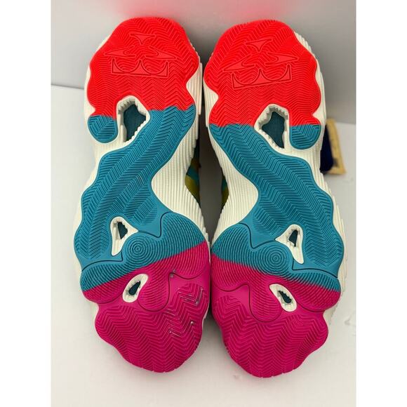 Adidas Trae Young 3 Sneakers Men 11.5 \'96 Olympics Basketball Green‎ Pink NWT main image 5